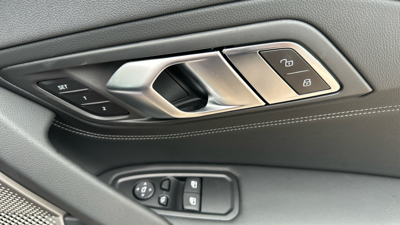 BMW Z4 sDrive M40i 2dr Auto Petrol Roadster